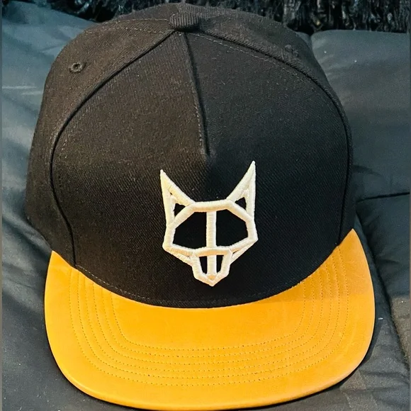 Naked Wolfe Men’s Baseball Cap - Picture 1 of 5